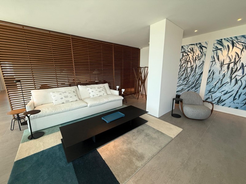 Unico y espectacular departamento en The Colette Residences. 